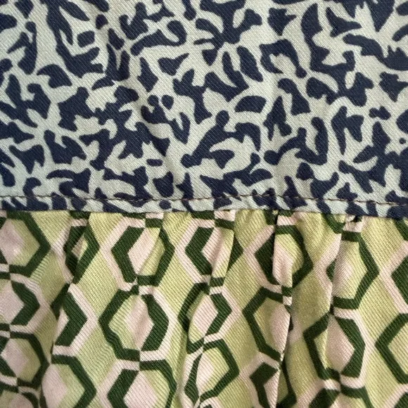 Anthropologie Maeve The Paz Mixed Print Button down Top Dogs - Picture 14 of 15